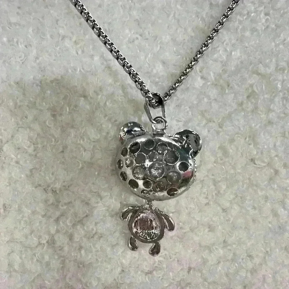 Trendy  Pendant Necklace Collection - Picture 3 of 5